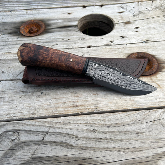 Damascus Hunter knife with leather sheath