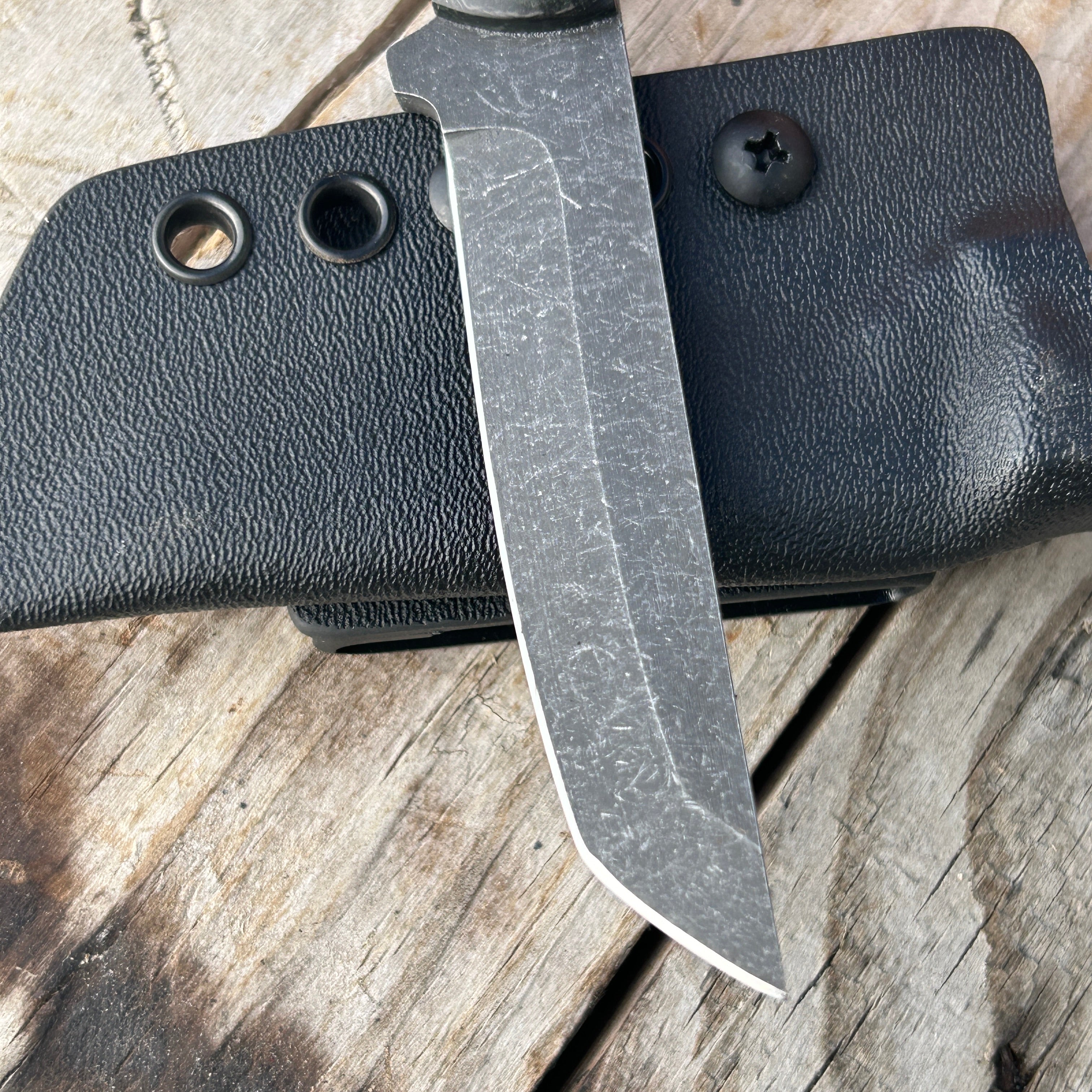 closeup of acid washed tanto blade