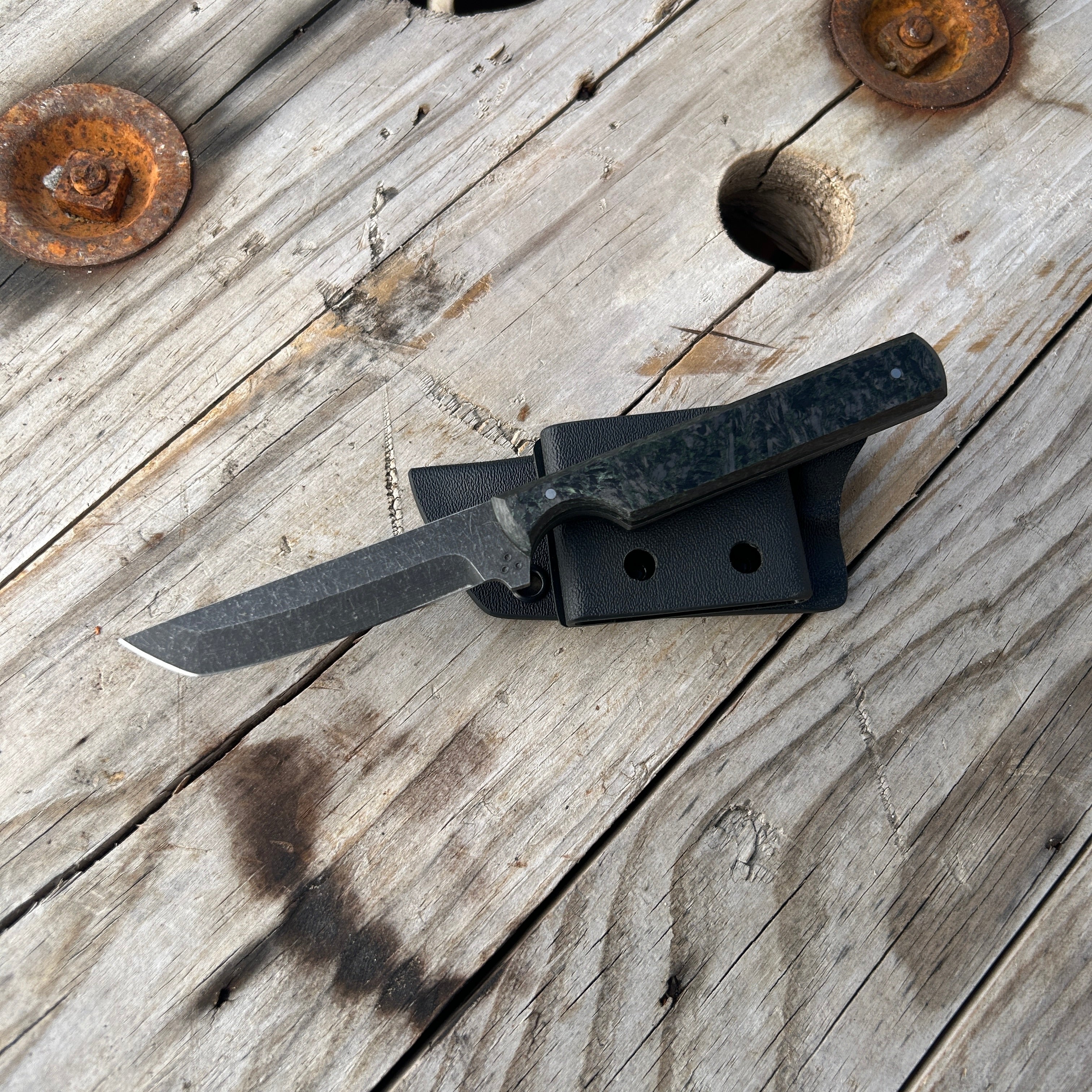 8 inch tanto knife with black marbled carbon fiber handle