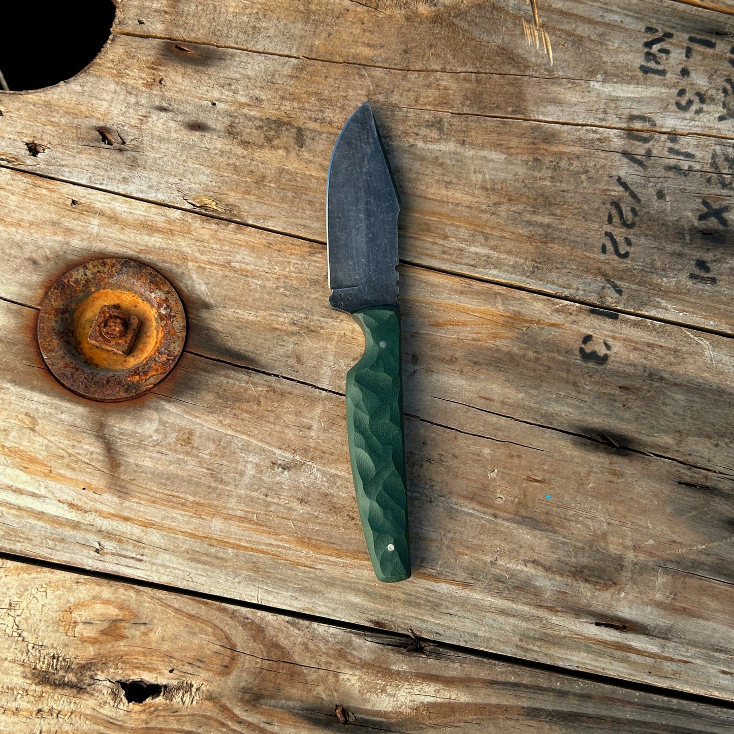 8 inch harpoon style knife black stonewashed with rock textured forest green G-10 handle